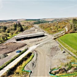 Fo-dhroichead an Bhóthair Aird-Top Road Underbridge